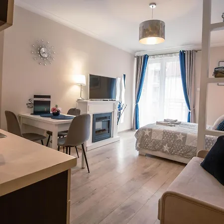 Daire Na Wyspie - Feniks - Parking